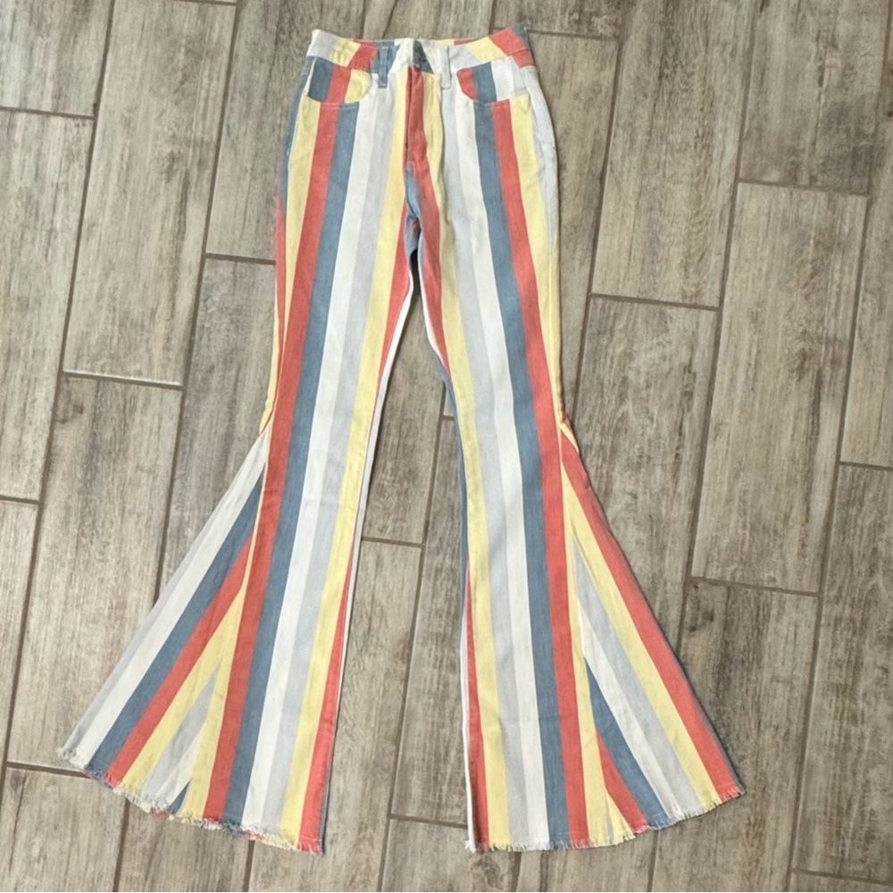 NEW - Wisteria Lane Striped Bell Bottom Jeans - Picture 2 of 4